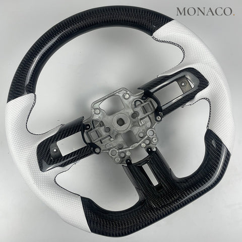Custom carbon fiber steering wheel for Ford Mustang S550 (2015–2023): Carbon