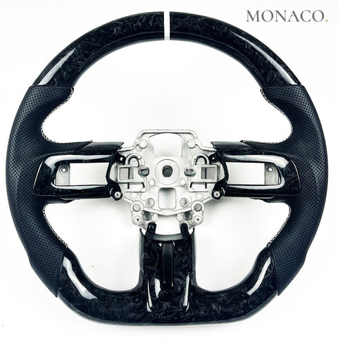 Custom carbon fiber steering wheel for Ford Mustang S550 (2015–2022): Forged Carbon